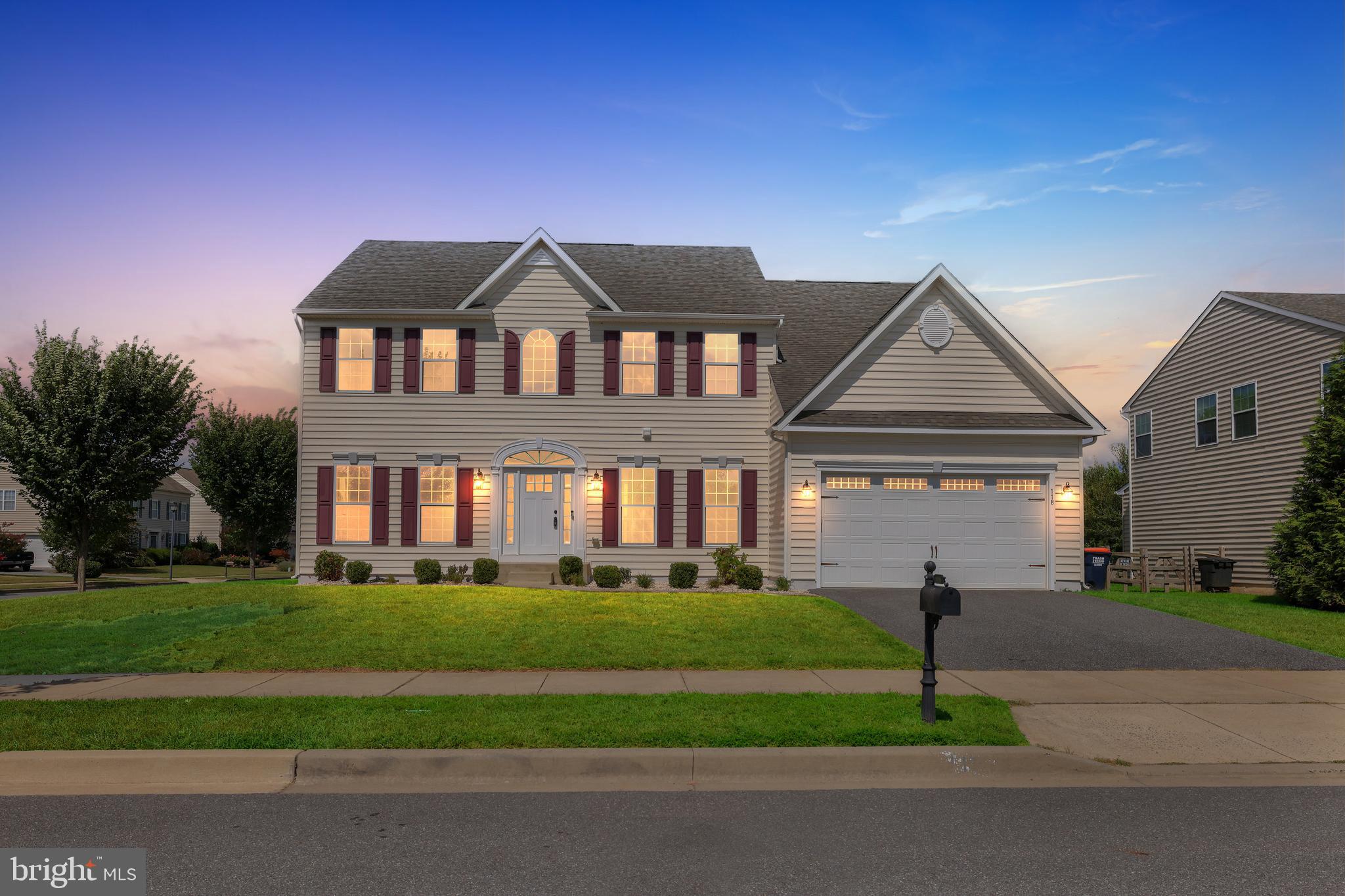 118 W CRAIL COURT