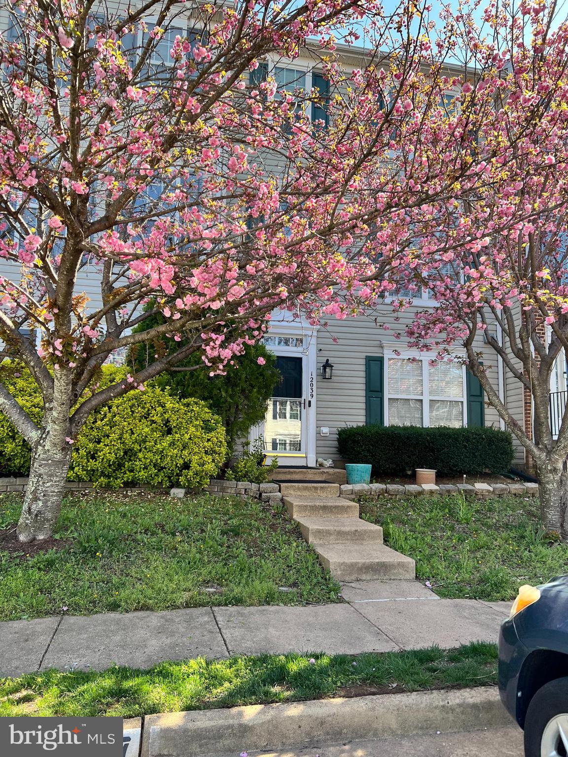 SAYBROOKE - Residential