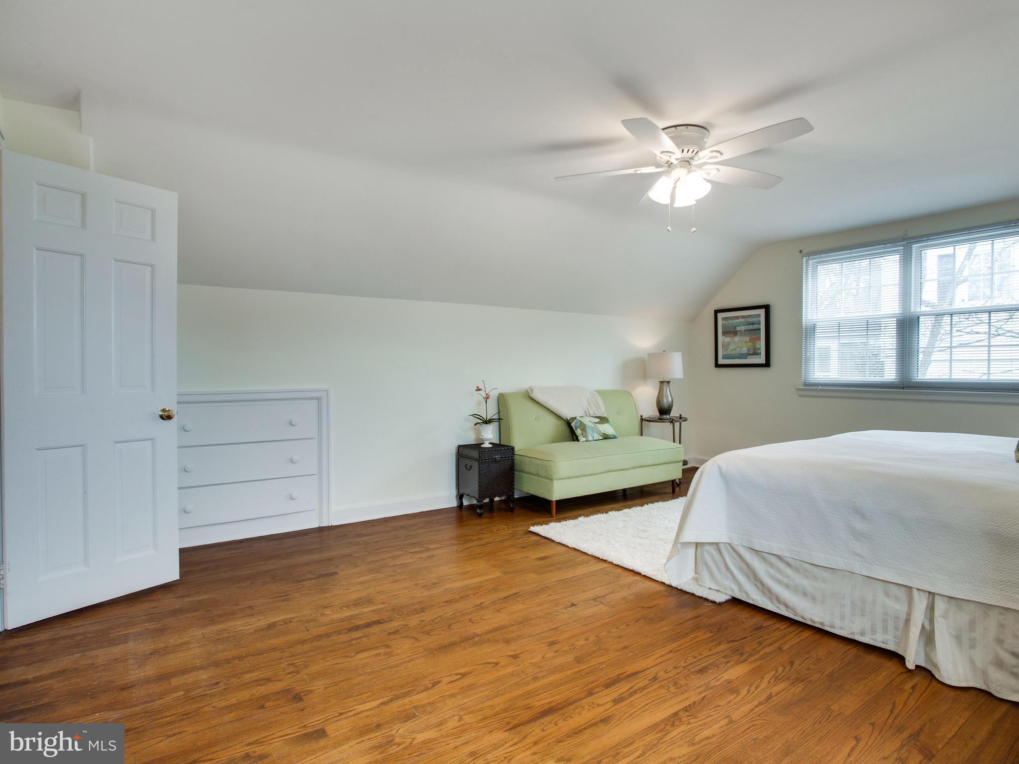 COLUMBIA PINES - Residential