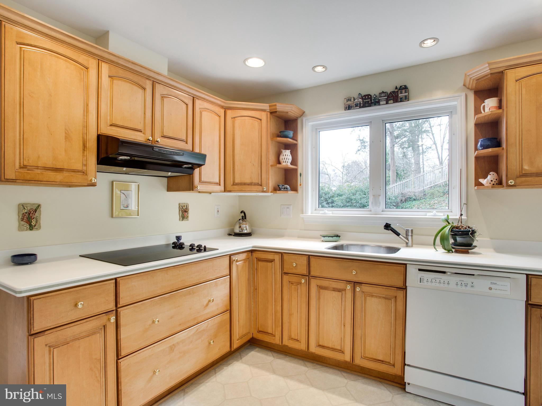 COLUMBIA PINES - Residential