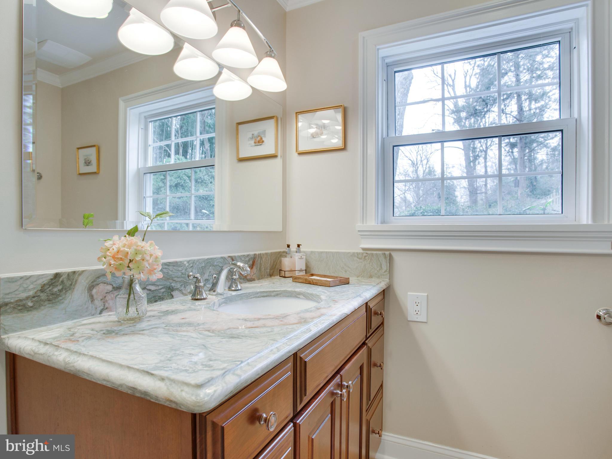 COLUMBIA PINES - Residential