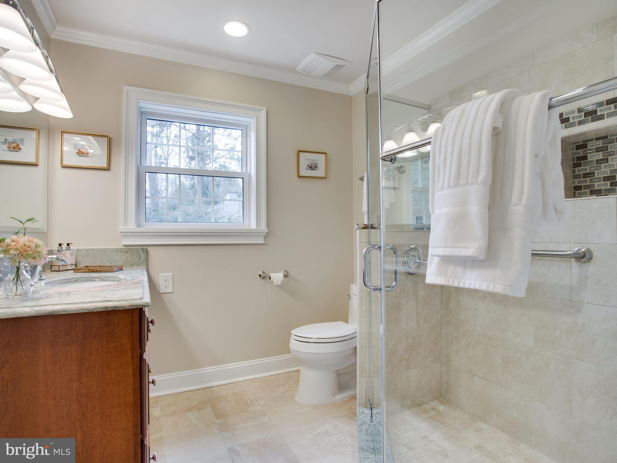 COLUMBIA PINES - Residential