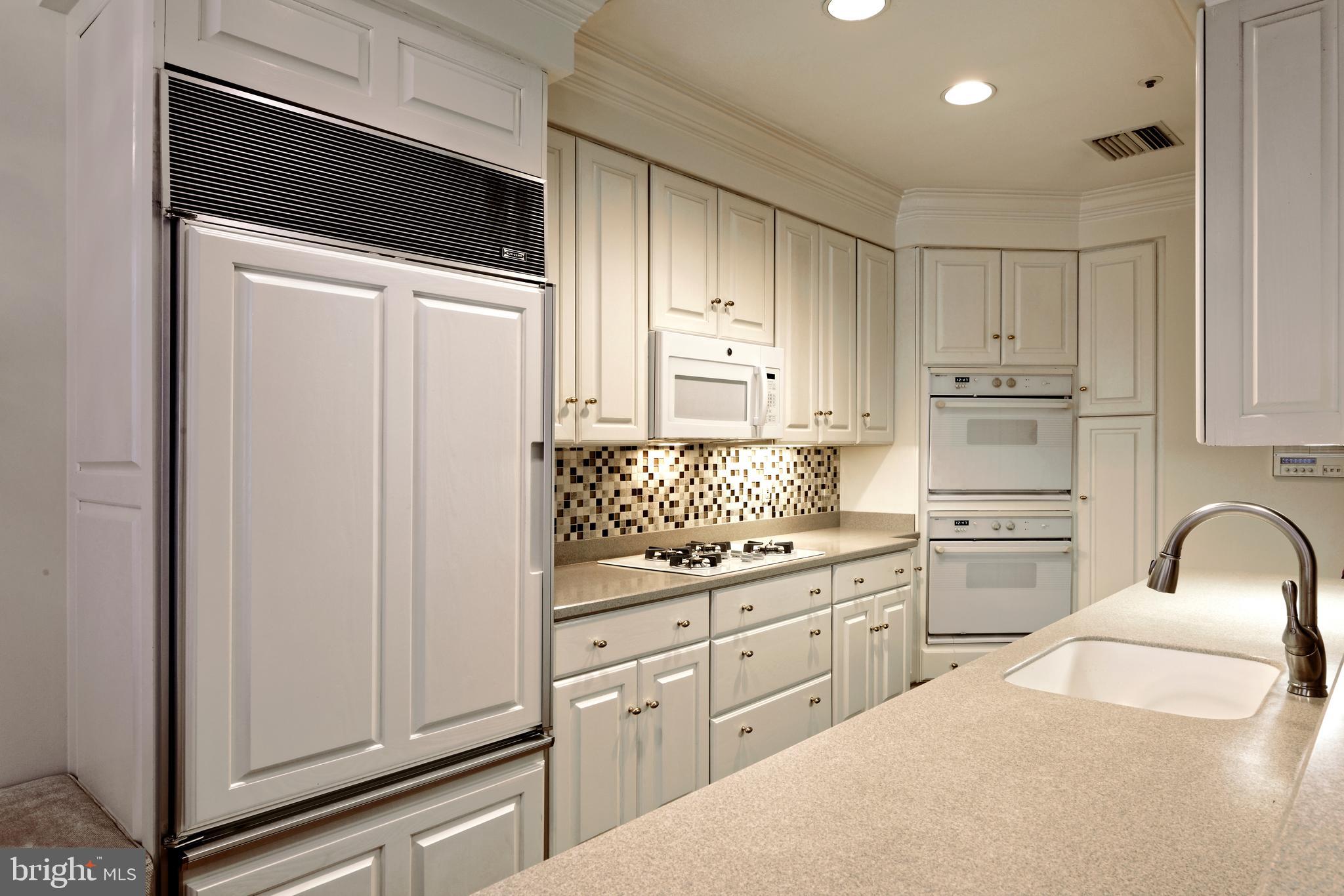 HARBORSIDE - Residential