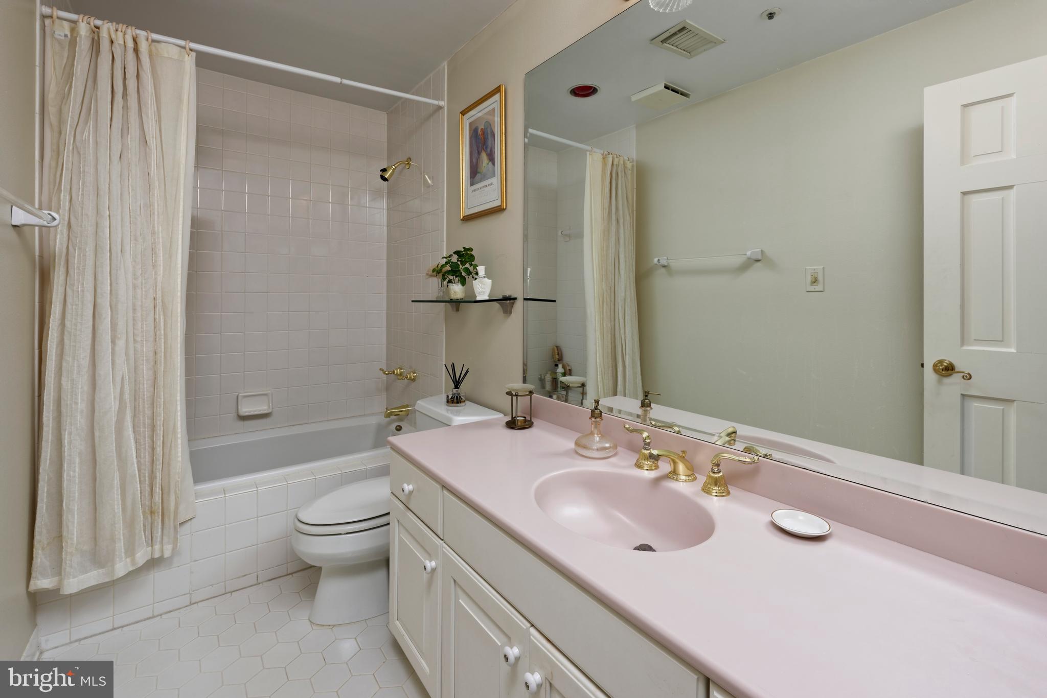 HARBORSIDE - Residential