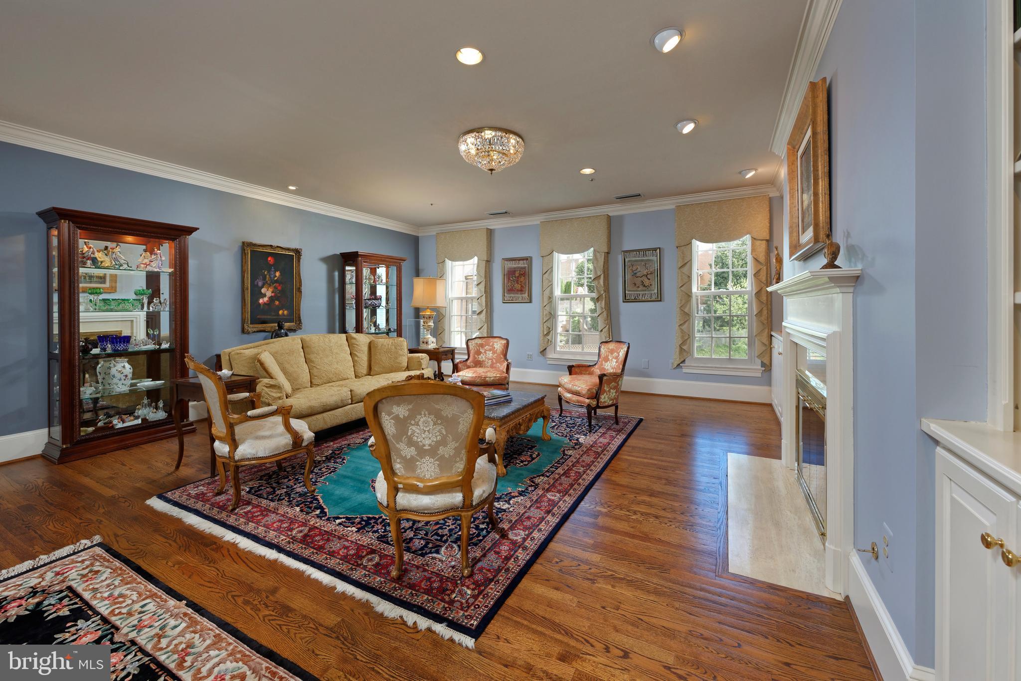 HARBORSIDE - Residential