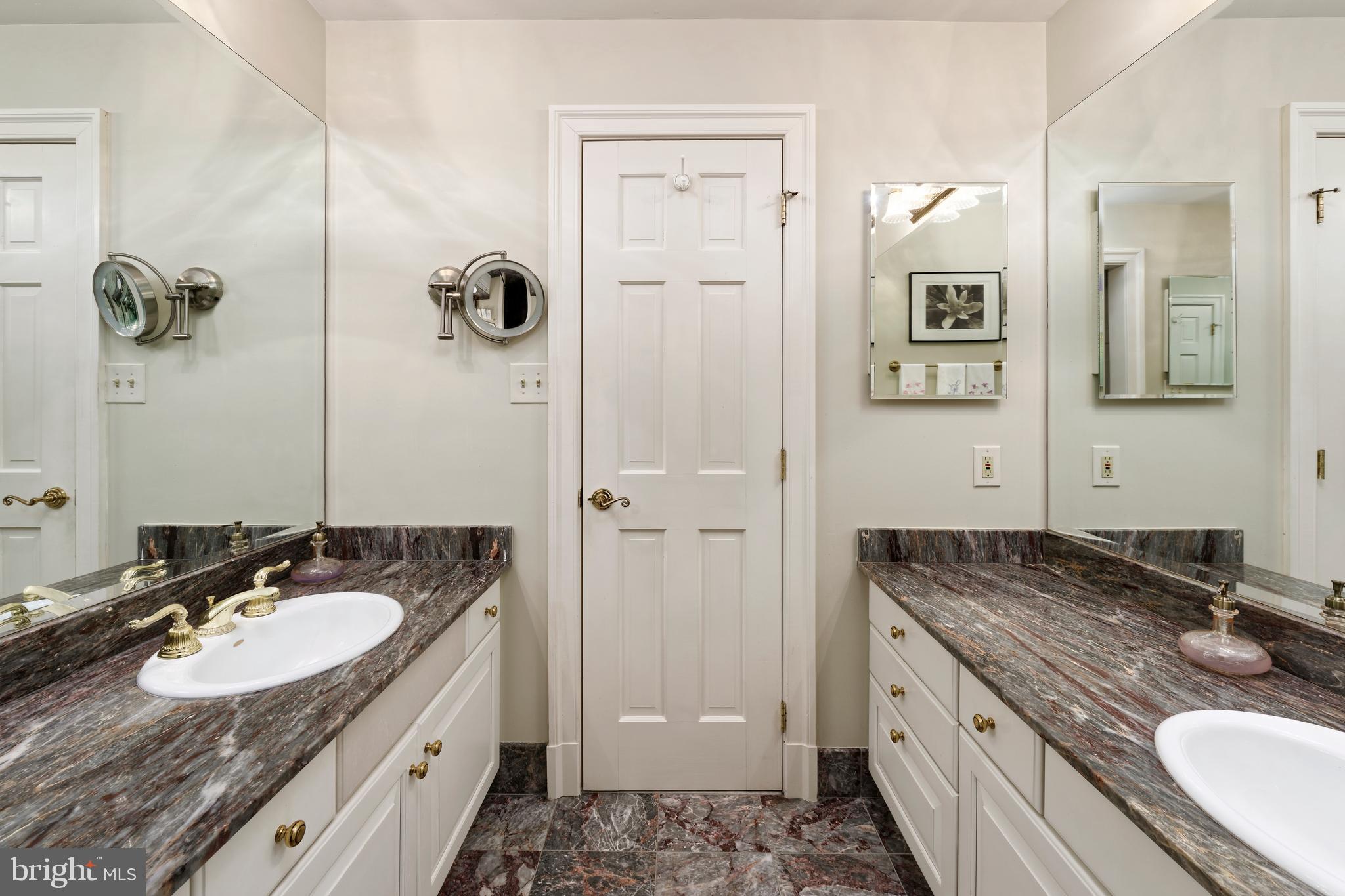 HARBORSIDE - Residential