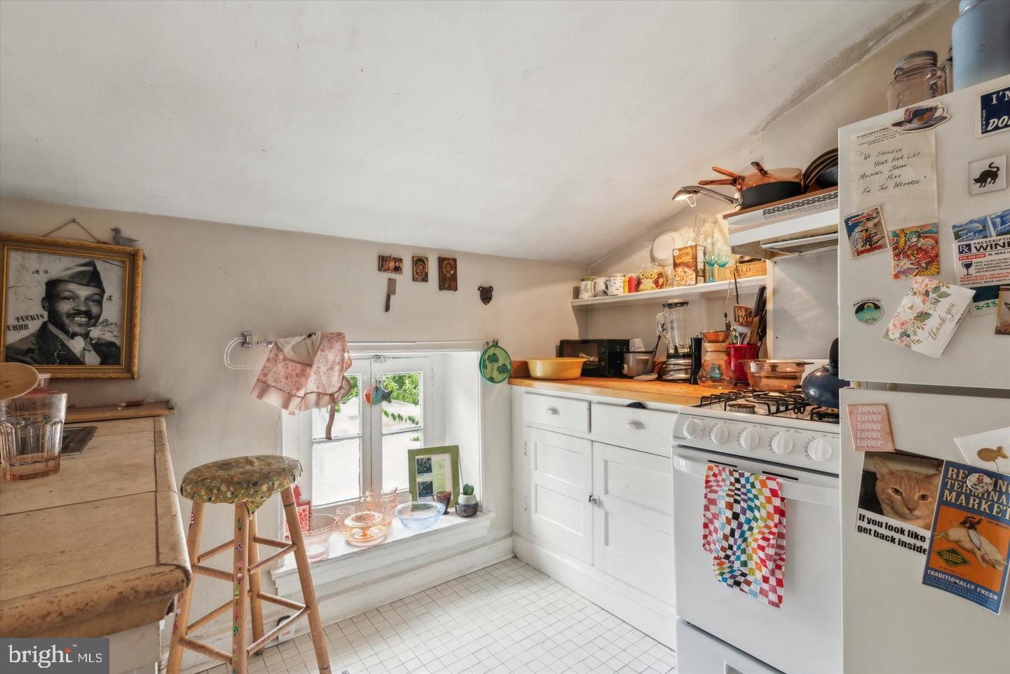 TULPEHOCKEN STATION - Residential Lease