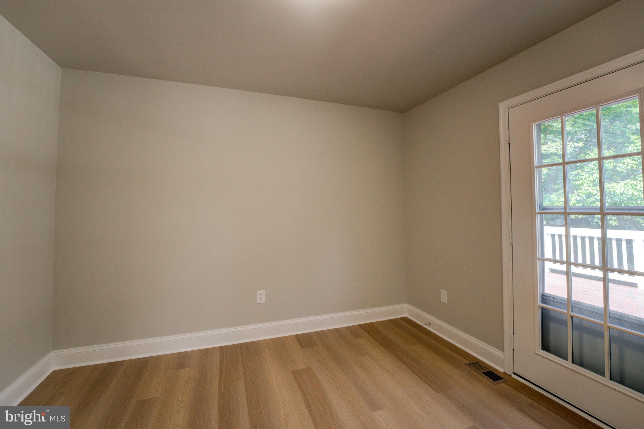 INDIAN OAKES - Residential