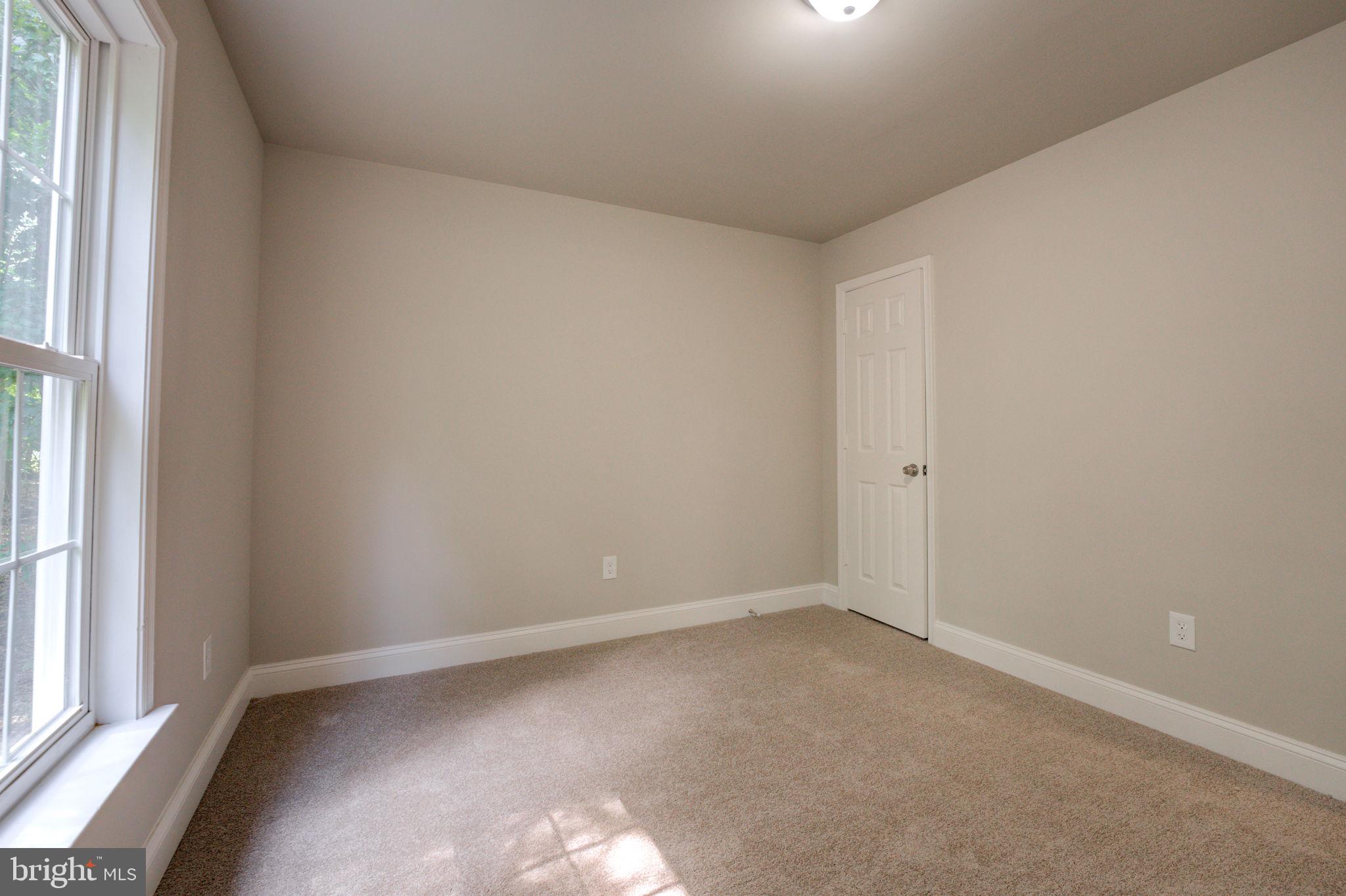 INDIAN OAKES - Residential