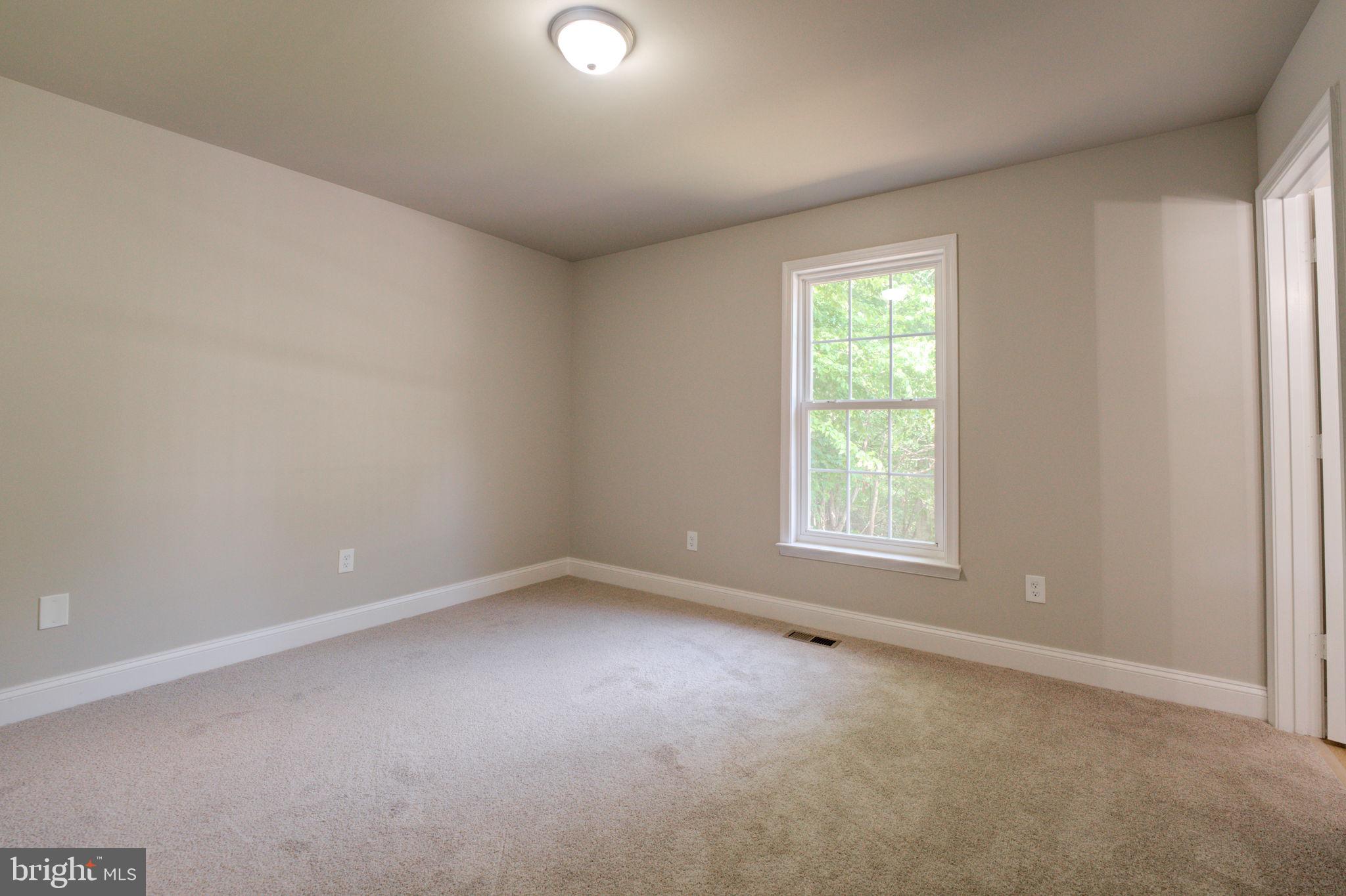 INDIAN OAKES - Residential