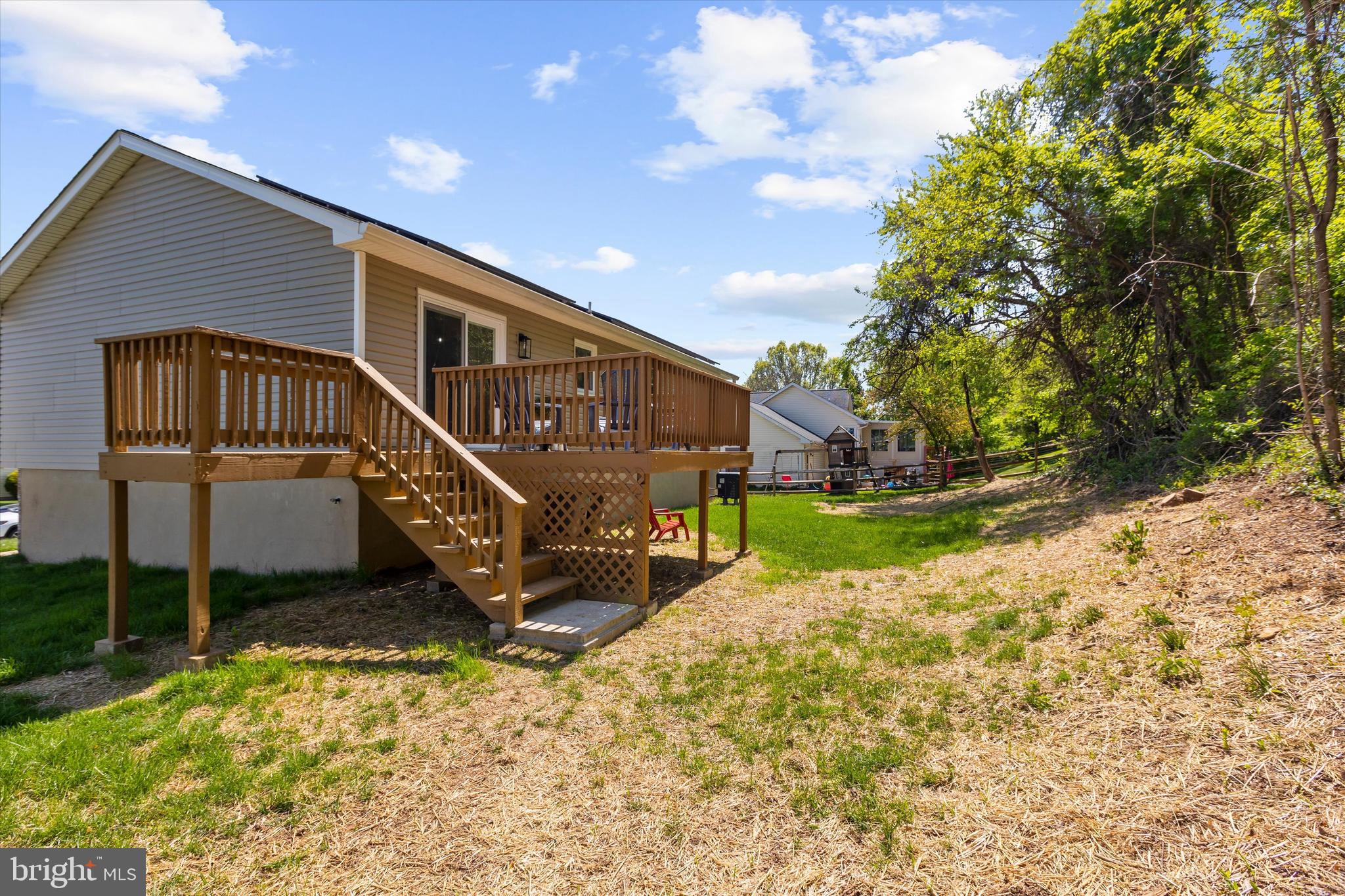 ROYAL EXCHANGE - Residential