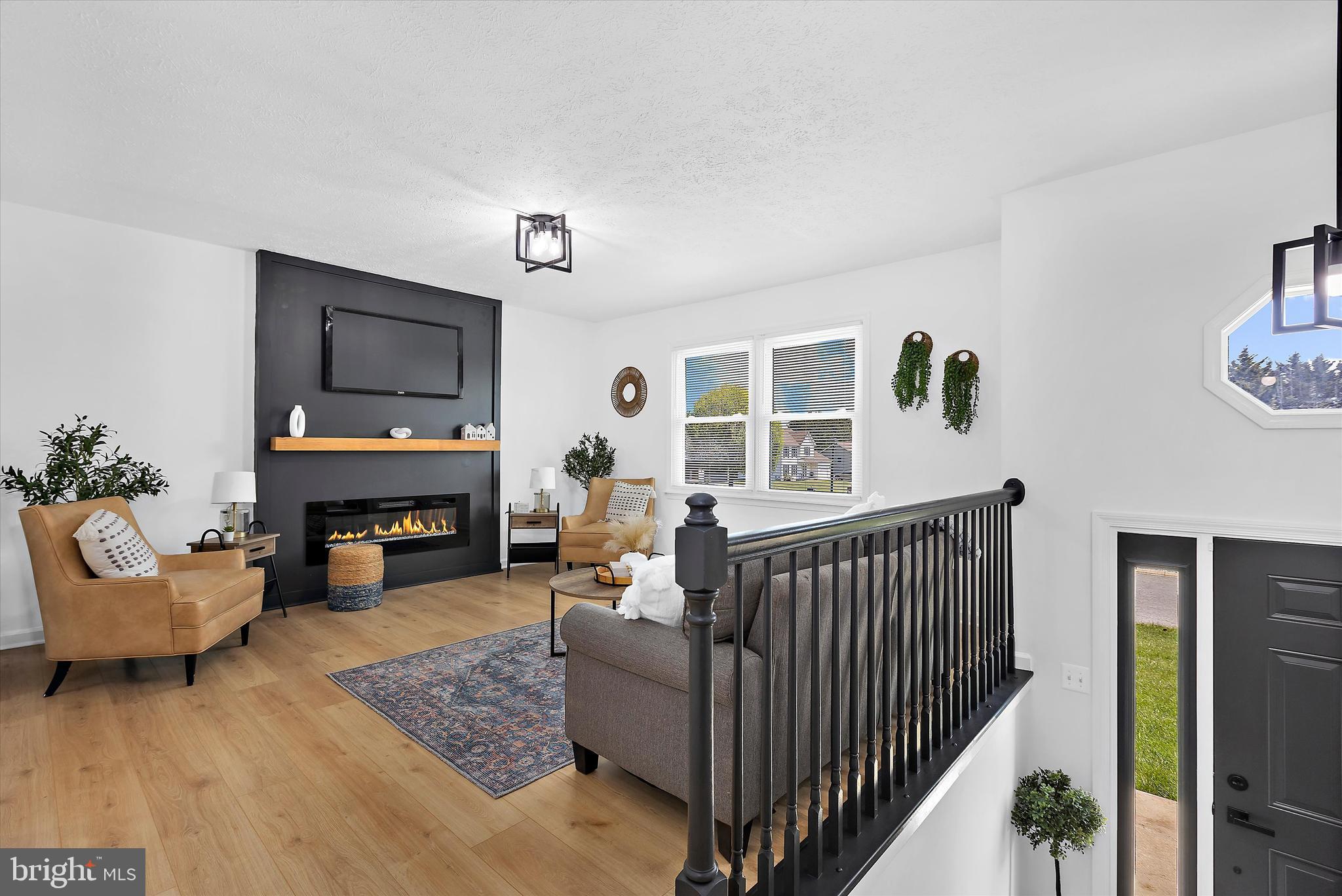 ROYAL EXCHANGE - Residential