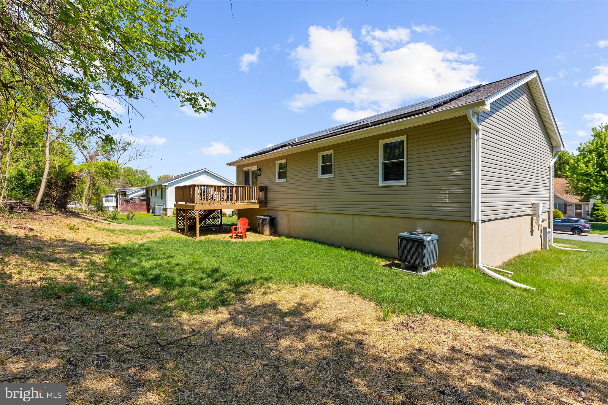 ROYAL EXCHANGE - Residential