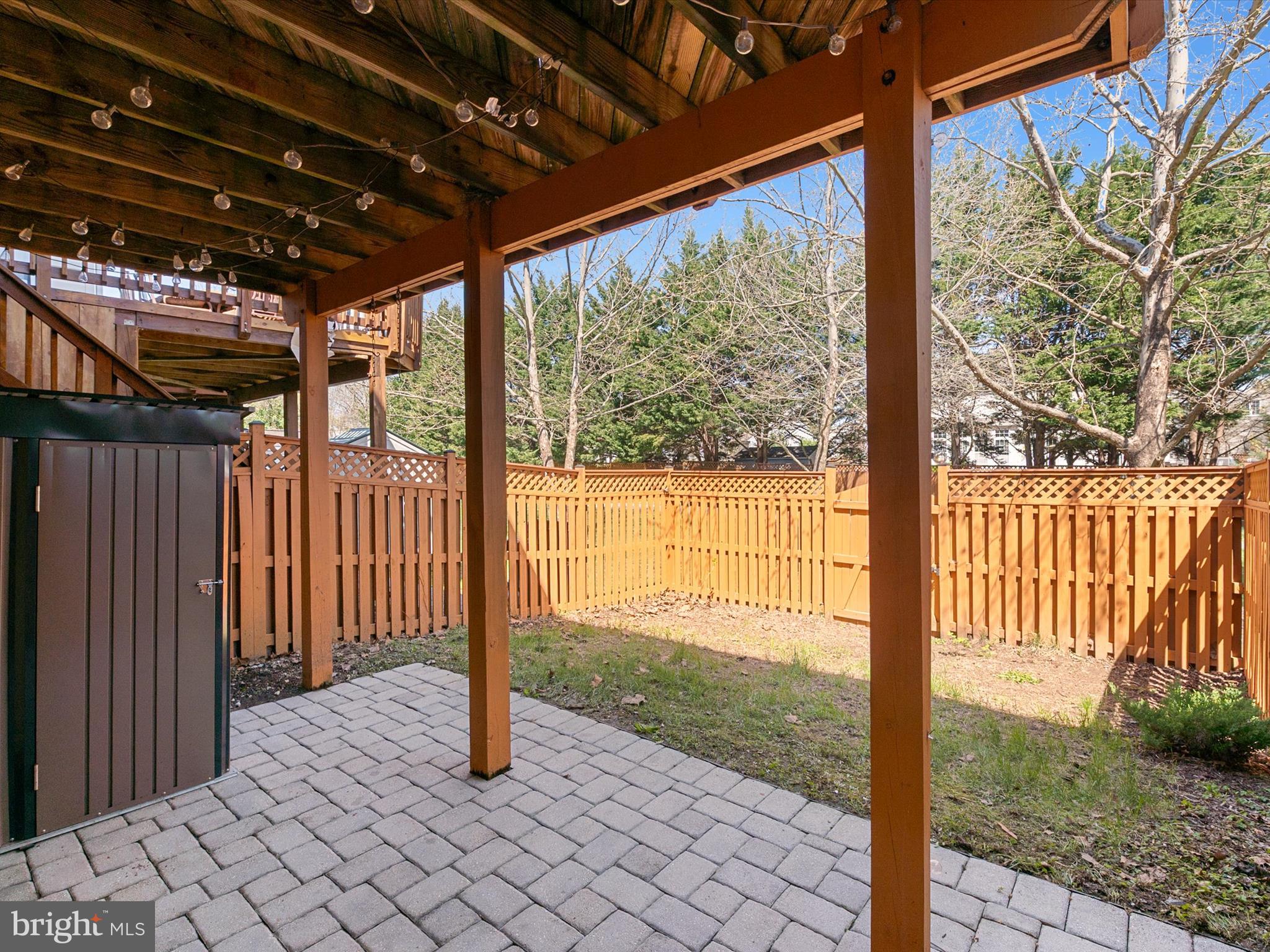 FARMINGTON VILLAGE - Residential