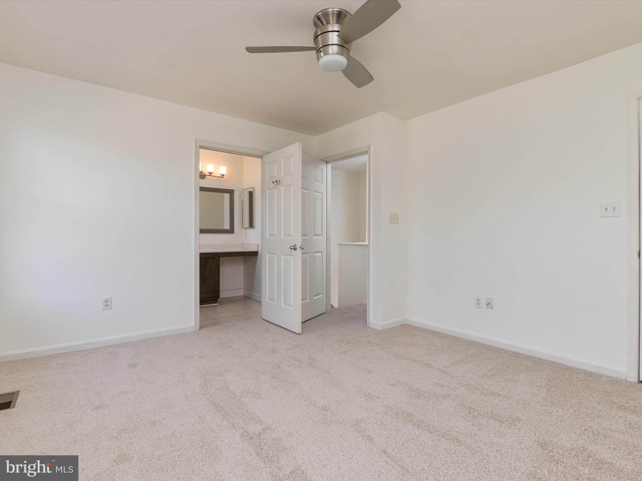 FARMINGTON VILLAGE - Residential