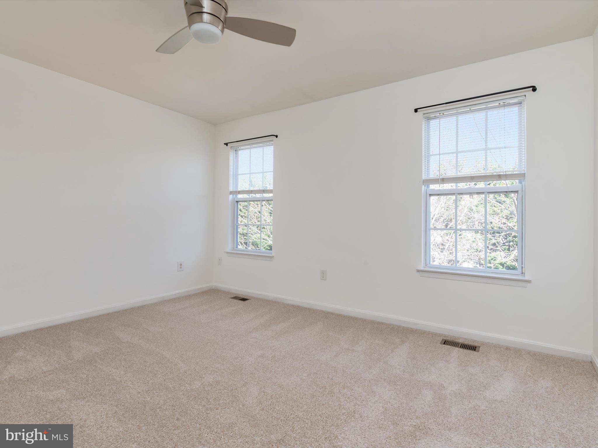 FARMINGTON VILLAGE - Residential