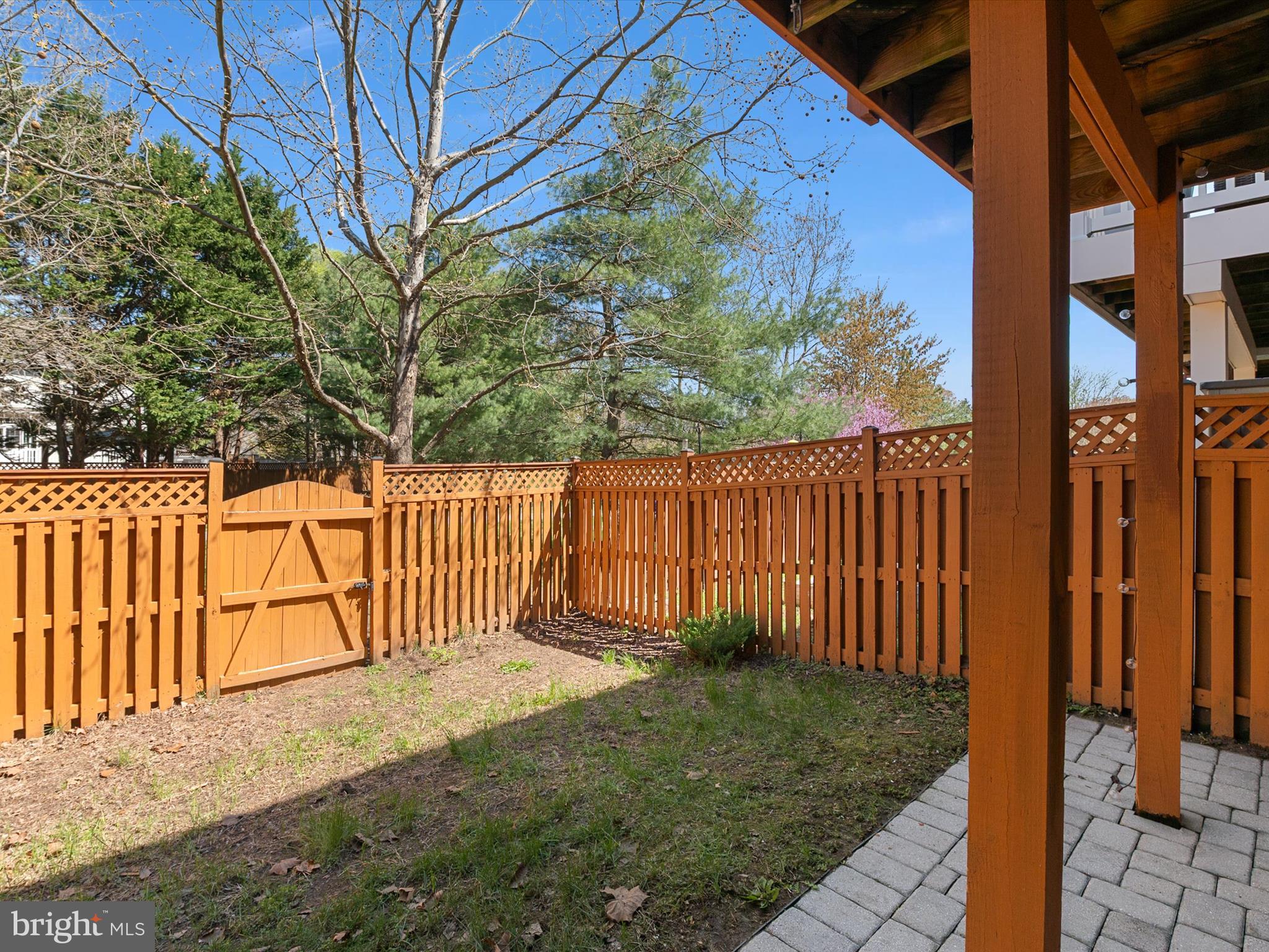 FARMINGTON VILLAGE - Residential