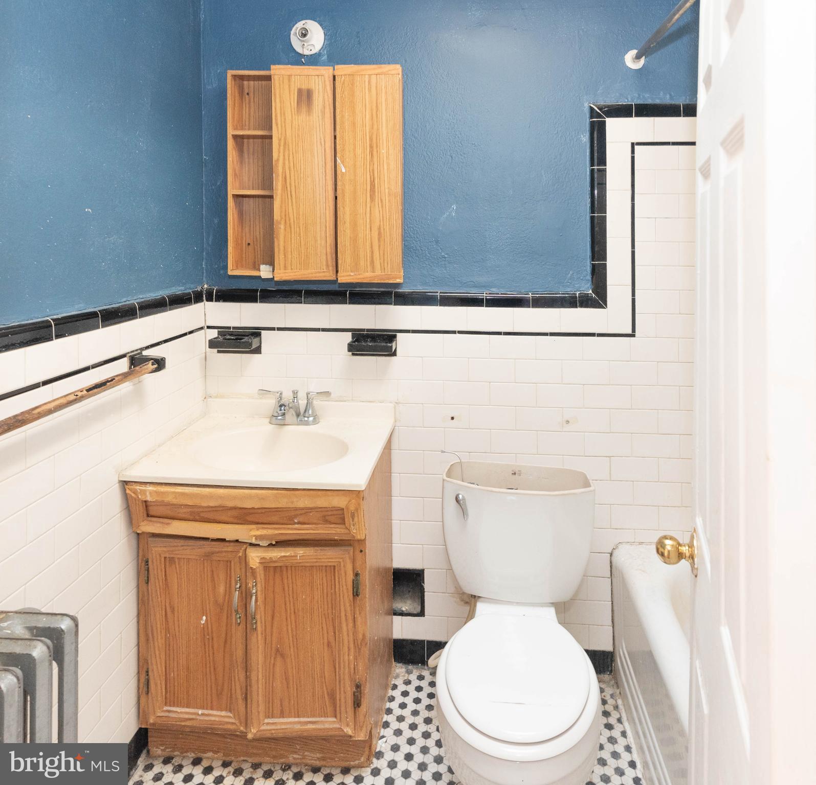 EDGEWOOD - Residential