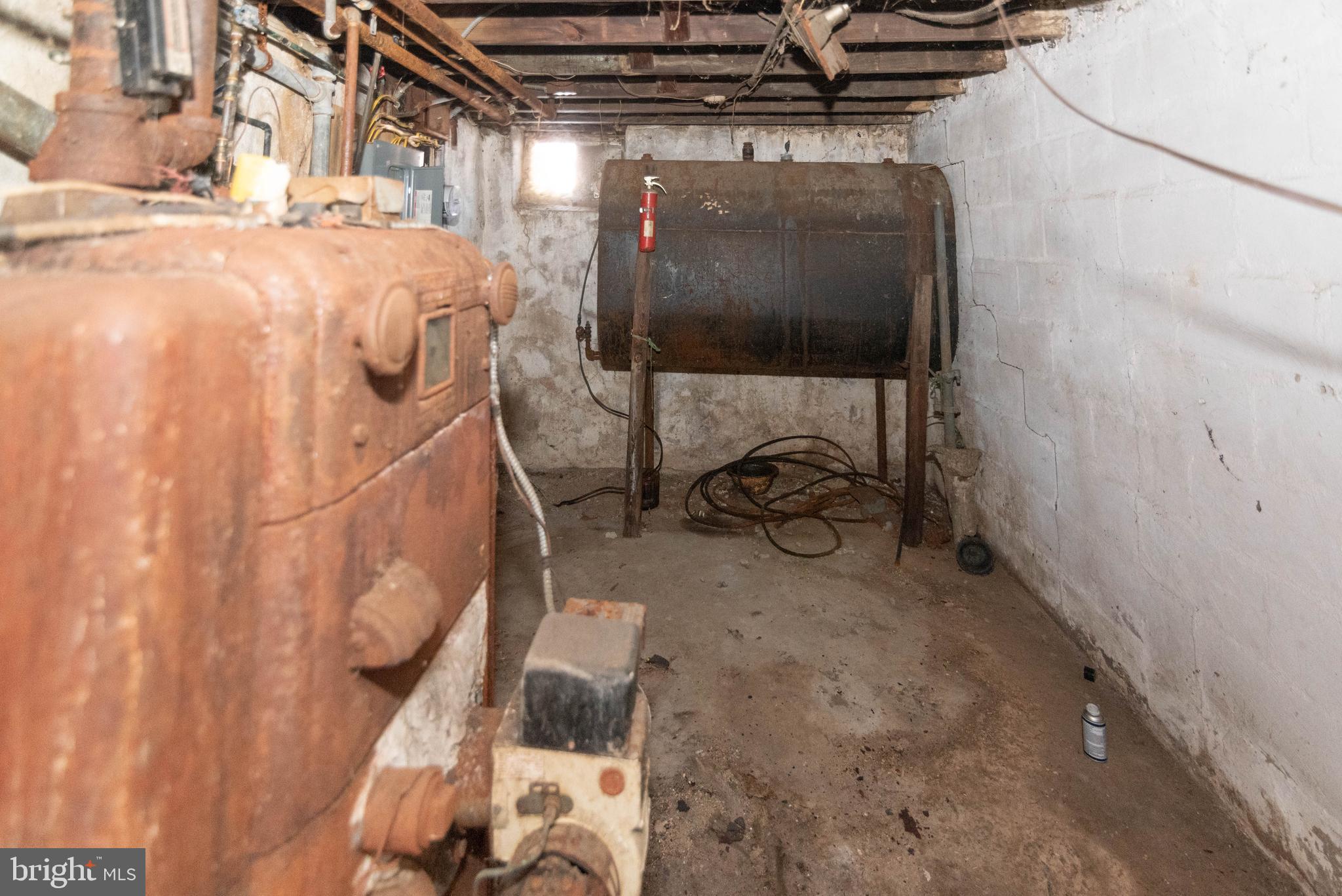 EDGEWOOD - Residential