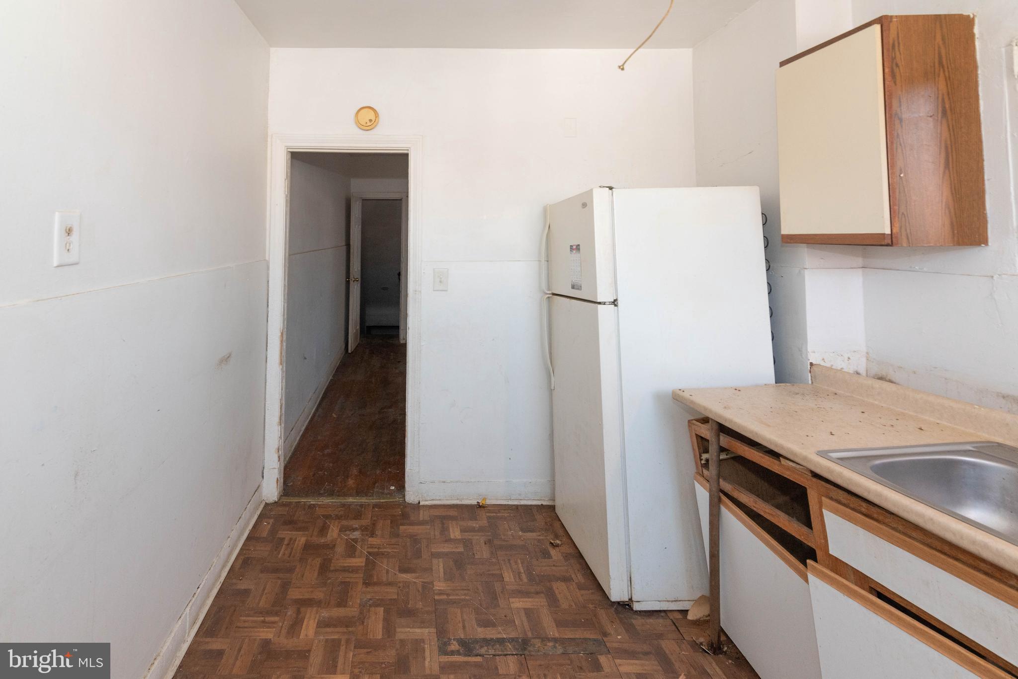 EDGEWOOD - Residential