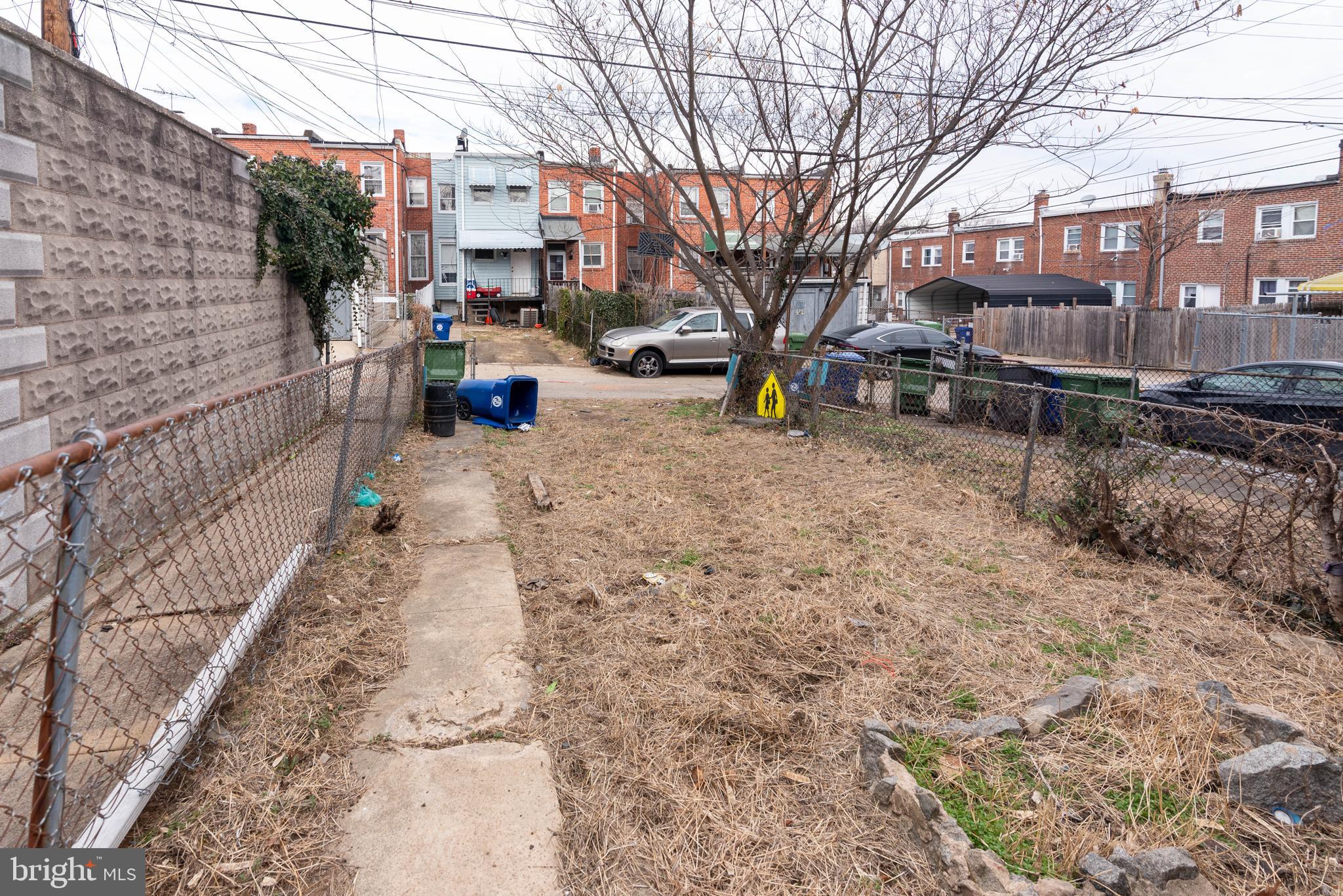 EDGEWOOD - Residential