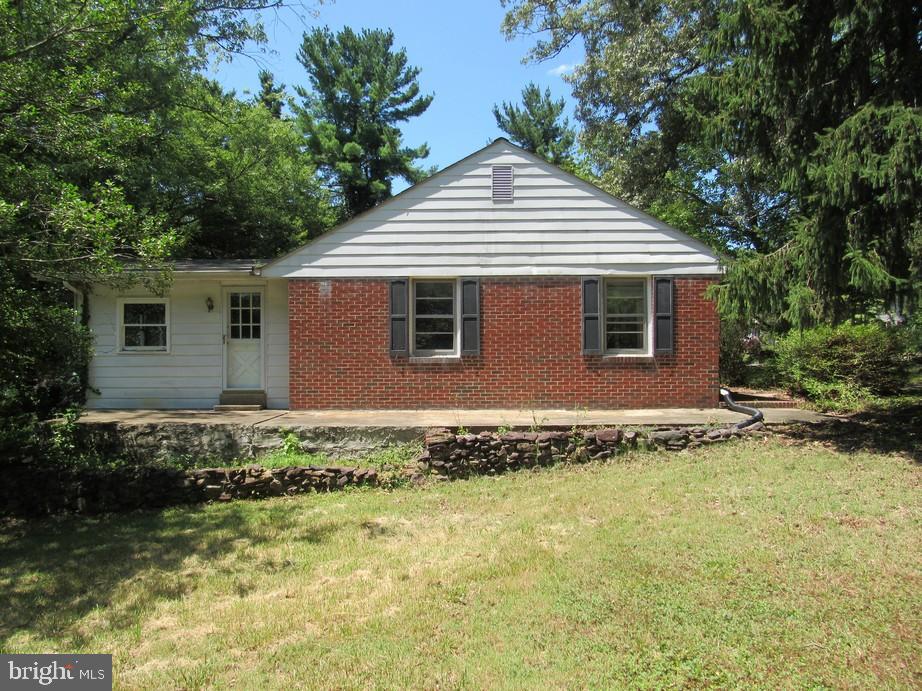 1024 GLADWAY ROAD