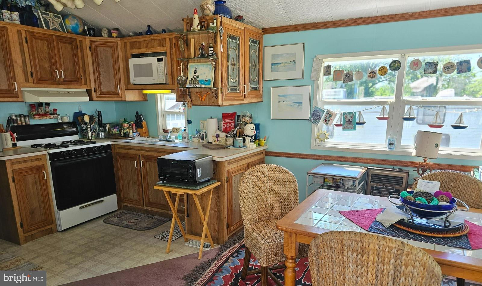 INDIAN ACRES - Residential