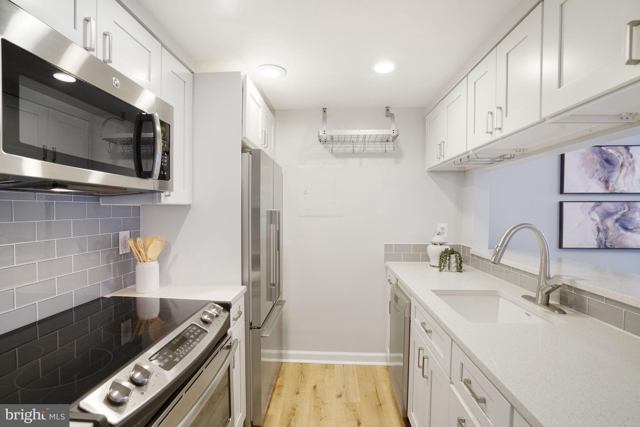 2929 S WOODSTOCK STREET A