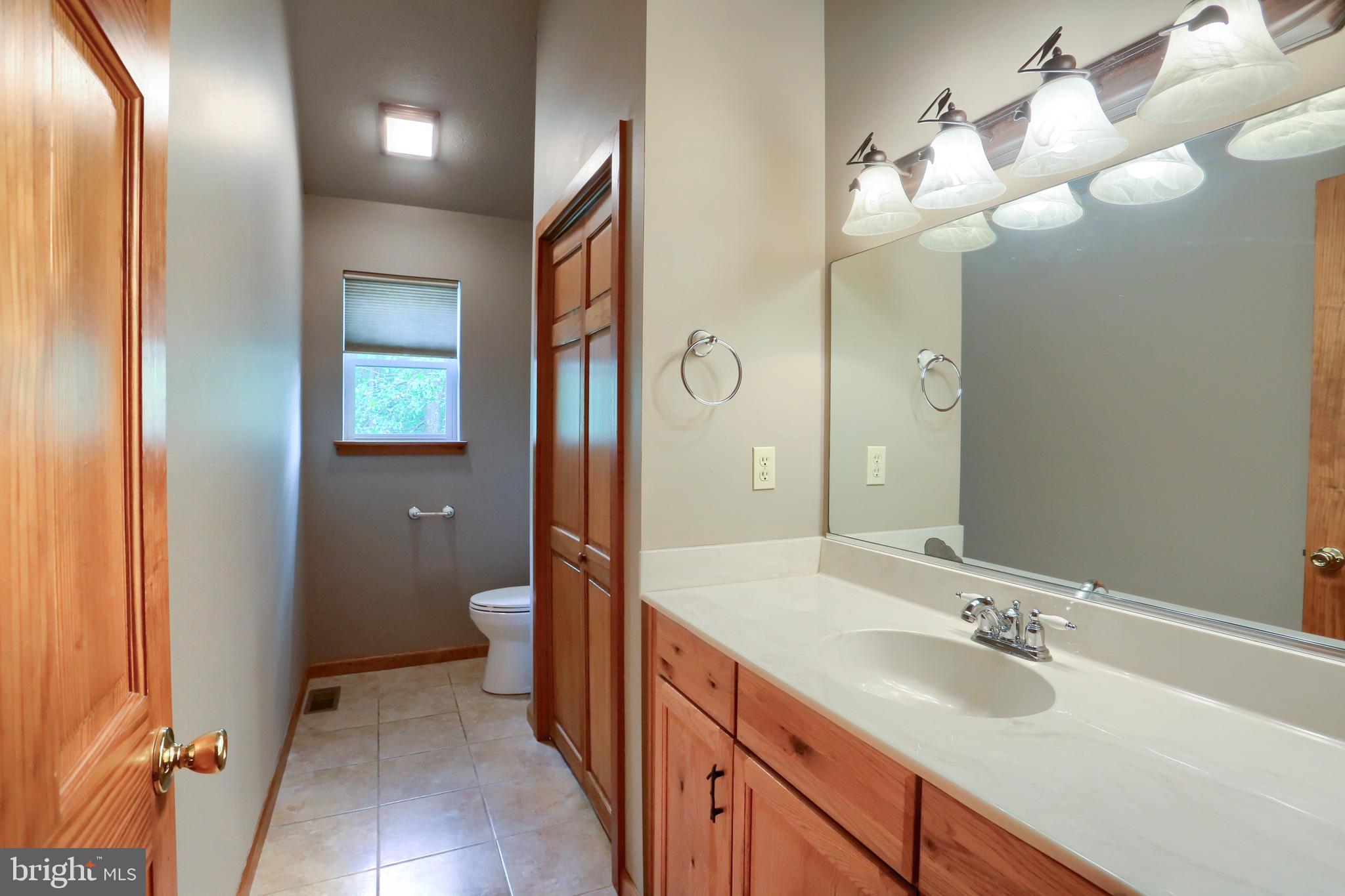 EAGLE ROCK - Residential