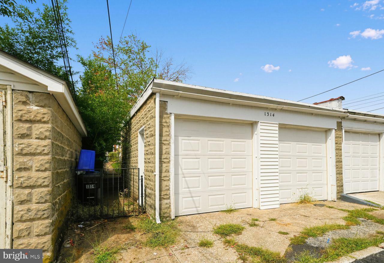 1314 PINE STREET
