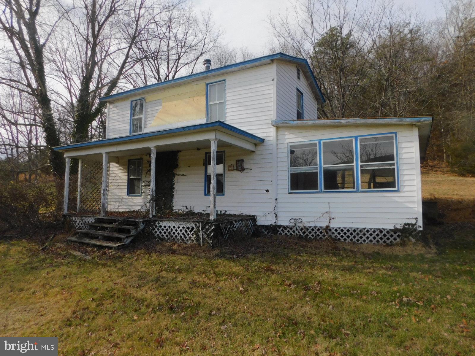 NO SUBDIVISION - Residential