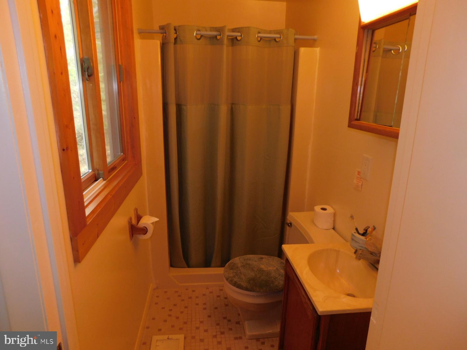 NO SUBDIVISION - Residential