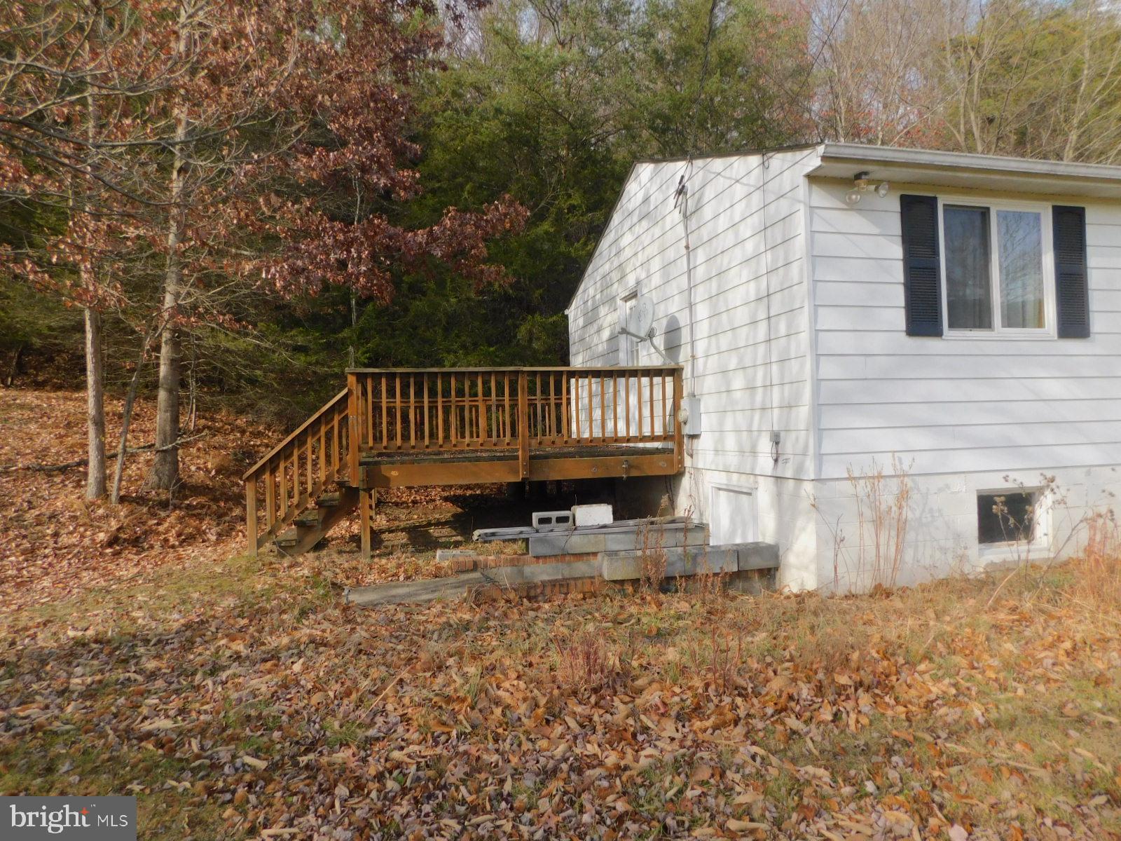 NO SUBDIVISION - Residential