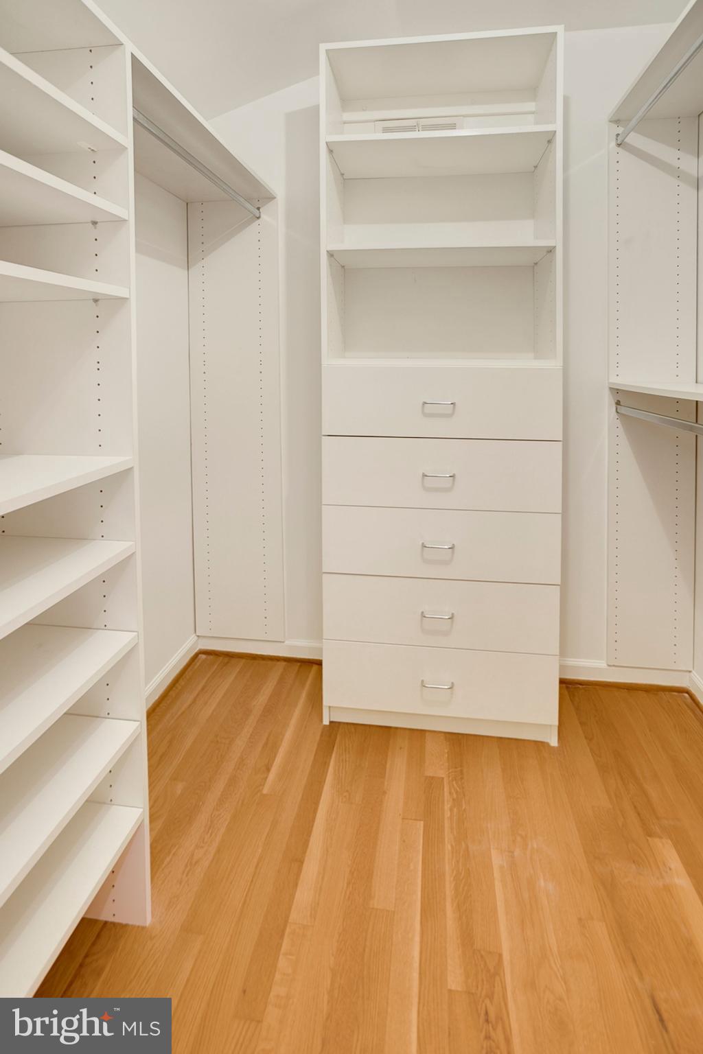 WILLERBURN ACRES - Residential