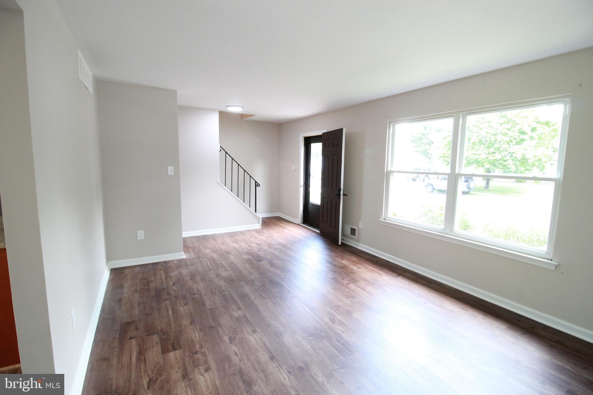 93 GREENWICH DRIVE