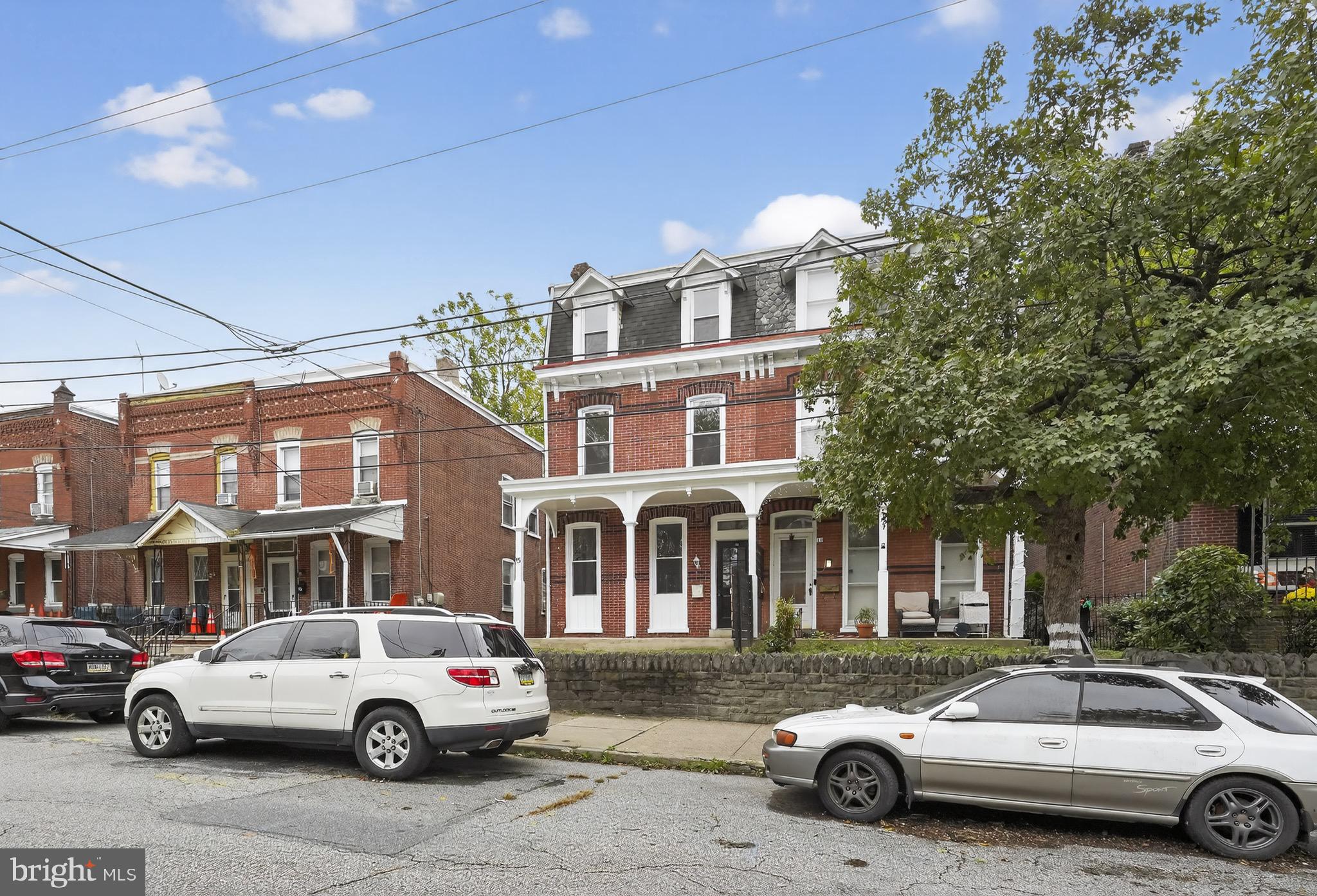 SUN HILL - Residential