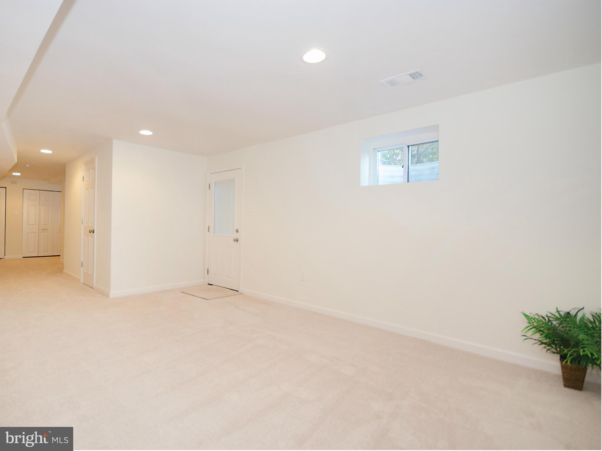 BRINKLEY MANOR - Residential