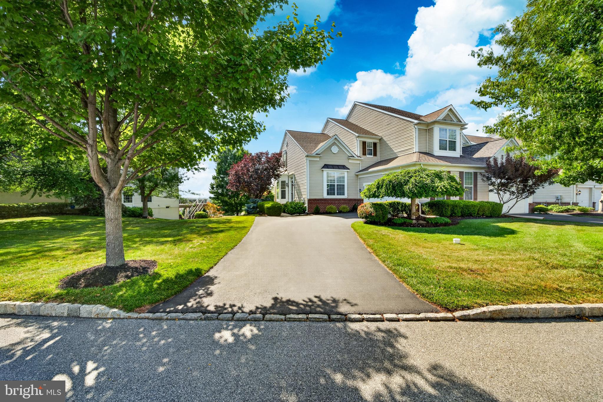 226 N CALDWELL CIRCLE