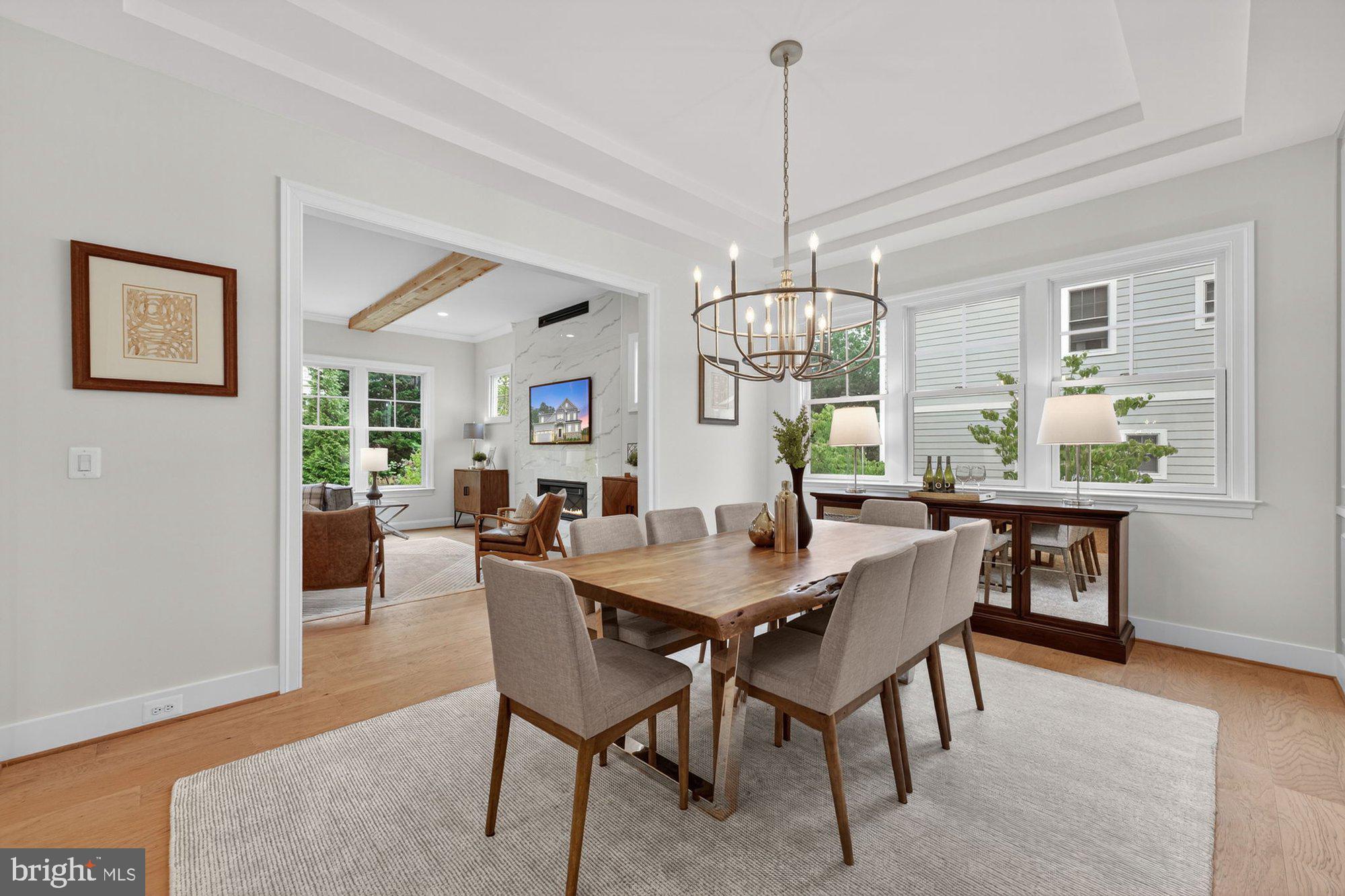 VIENNA WOODS - Residential