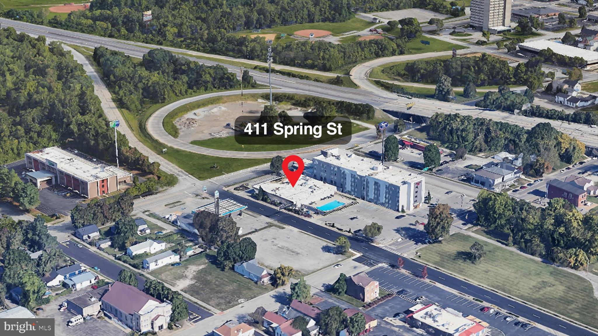 SPRING PARK STATION - Residential