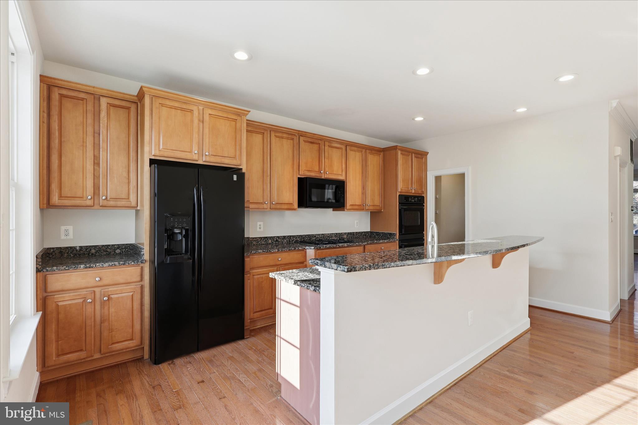 SPRING PARK STATION - Residential