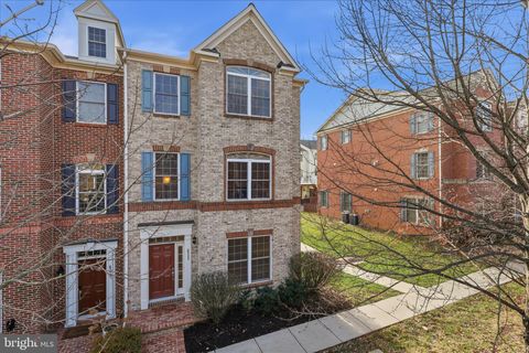 411 SPRING STREET HERNDON VA 20170