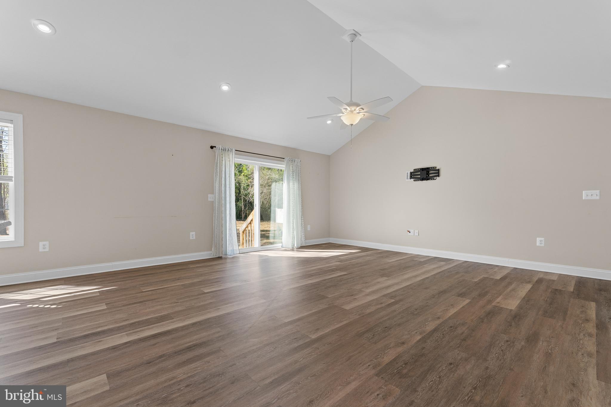 BURTON ACRES - Residential