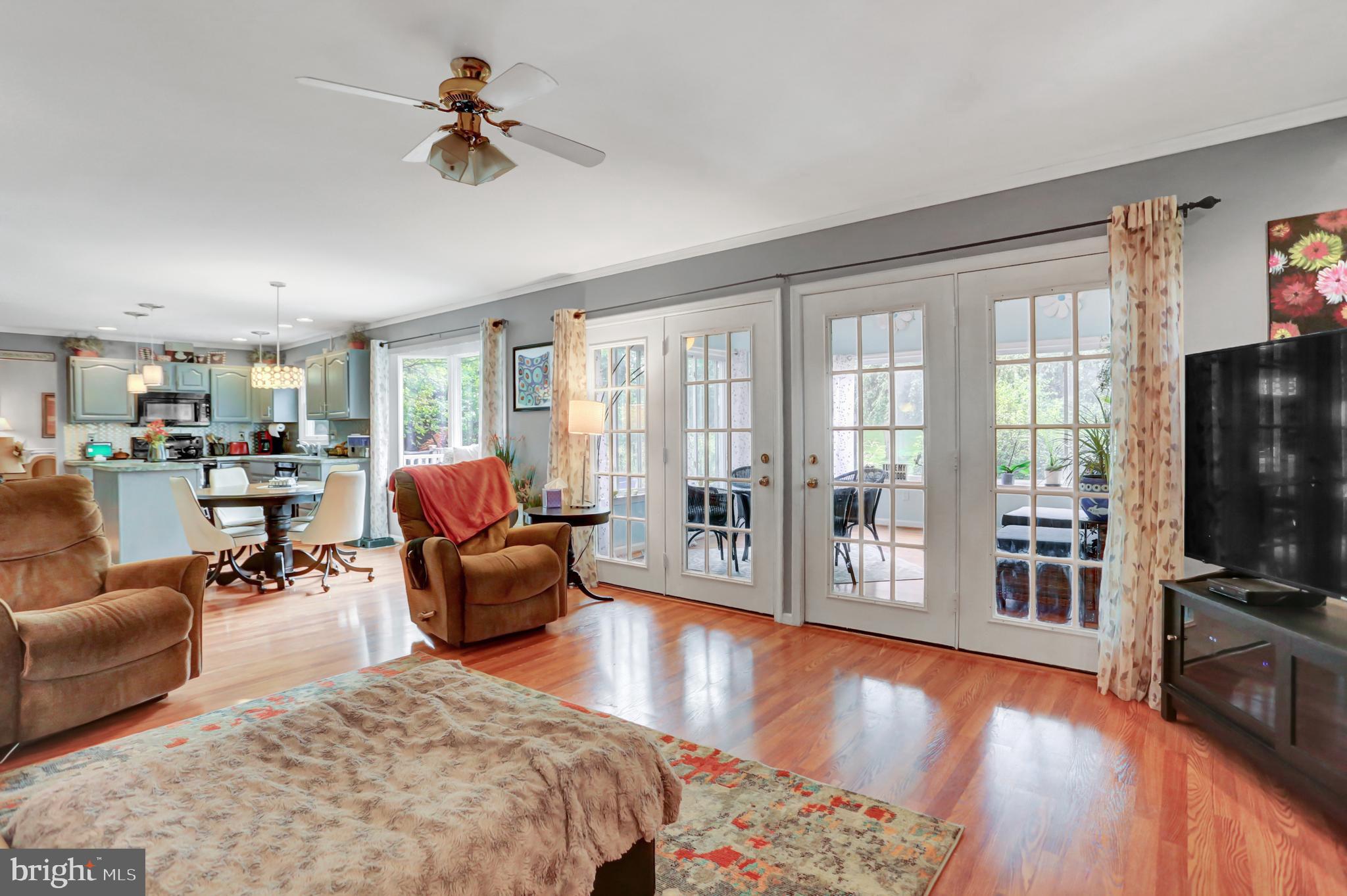 SOUTH GUILFORD - Residential