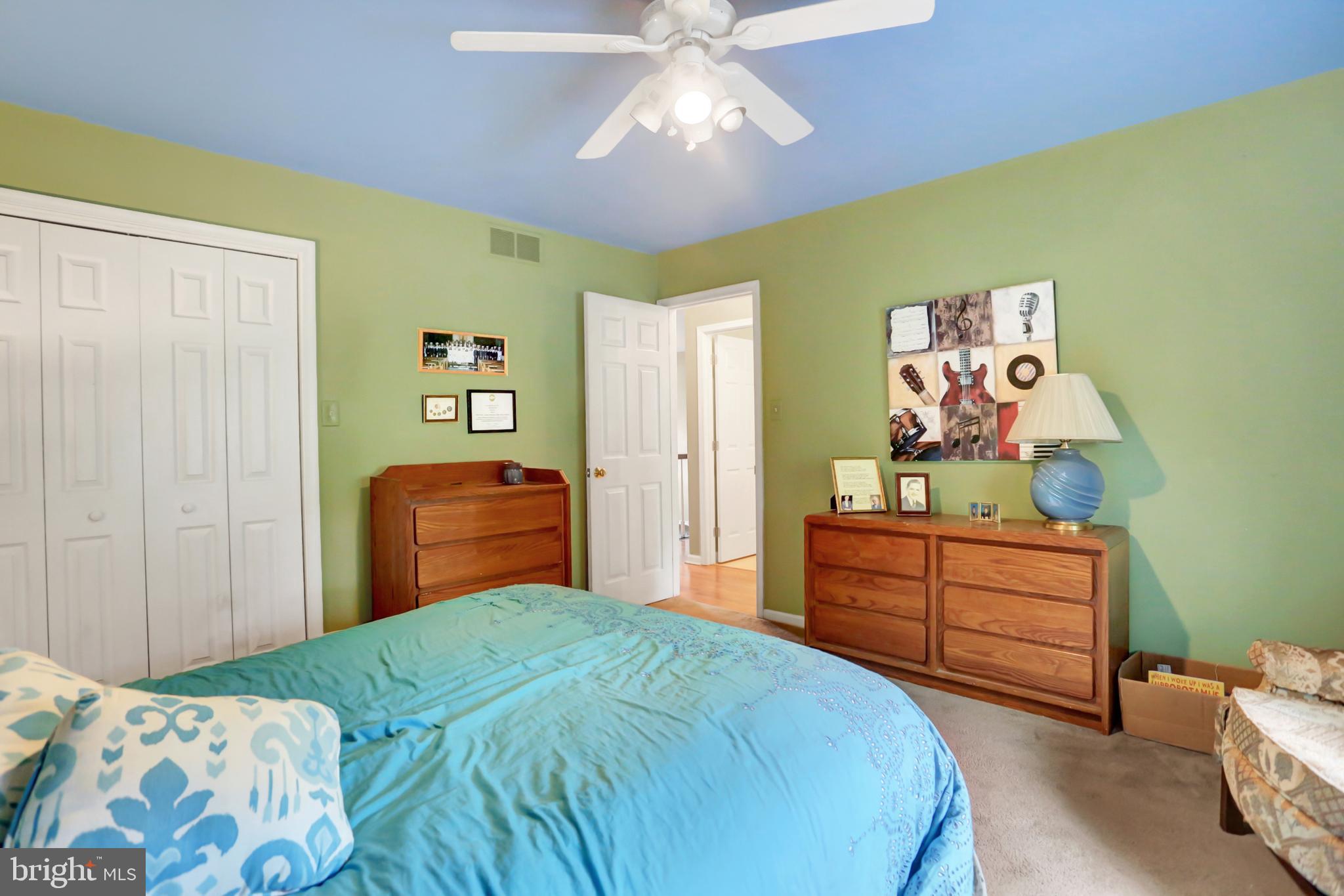 SOUTH GUILFORD - Residential