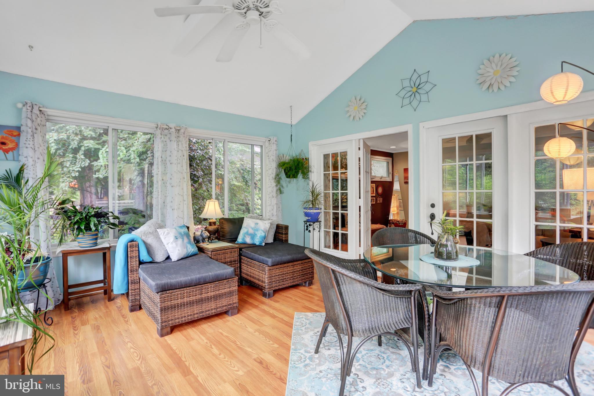 SOUTH GUILFORD - Residential