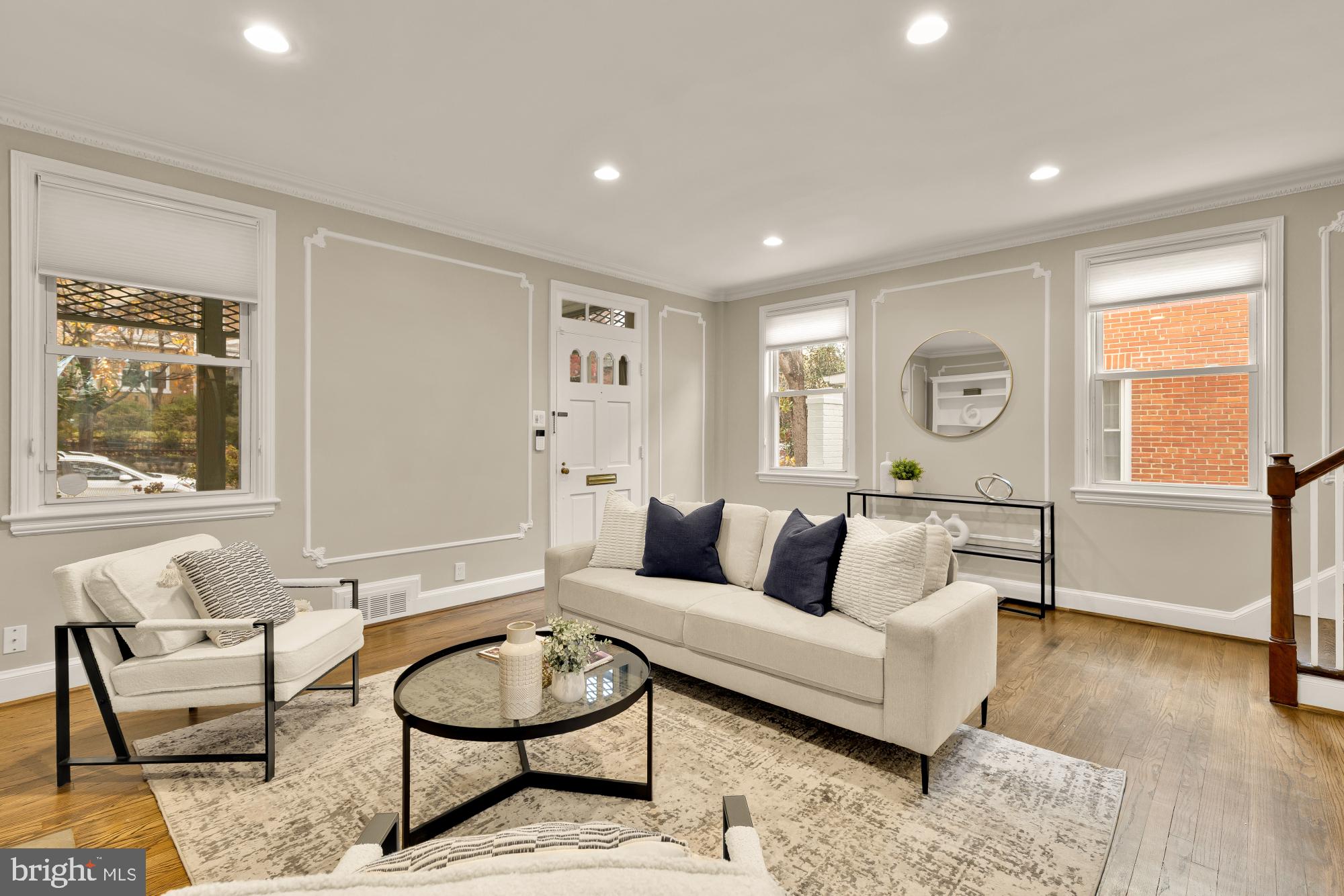 5221 CHEVY CHASE PARKWAY NW