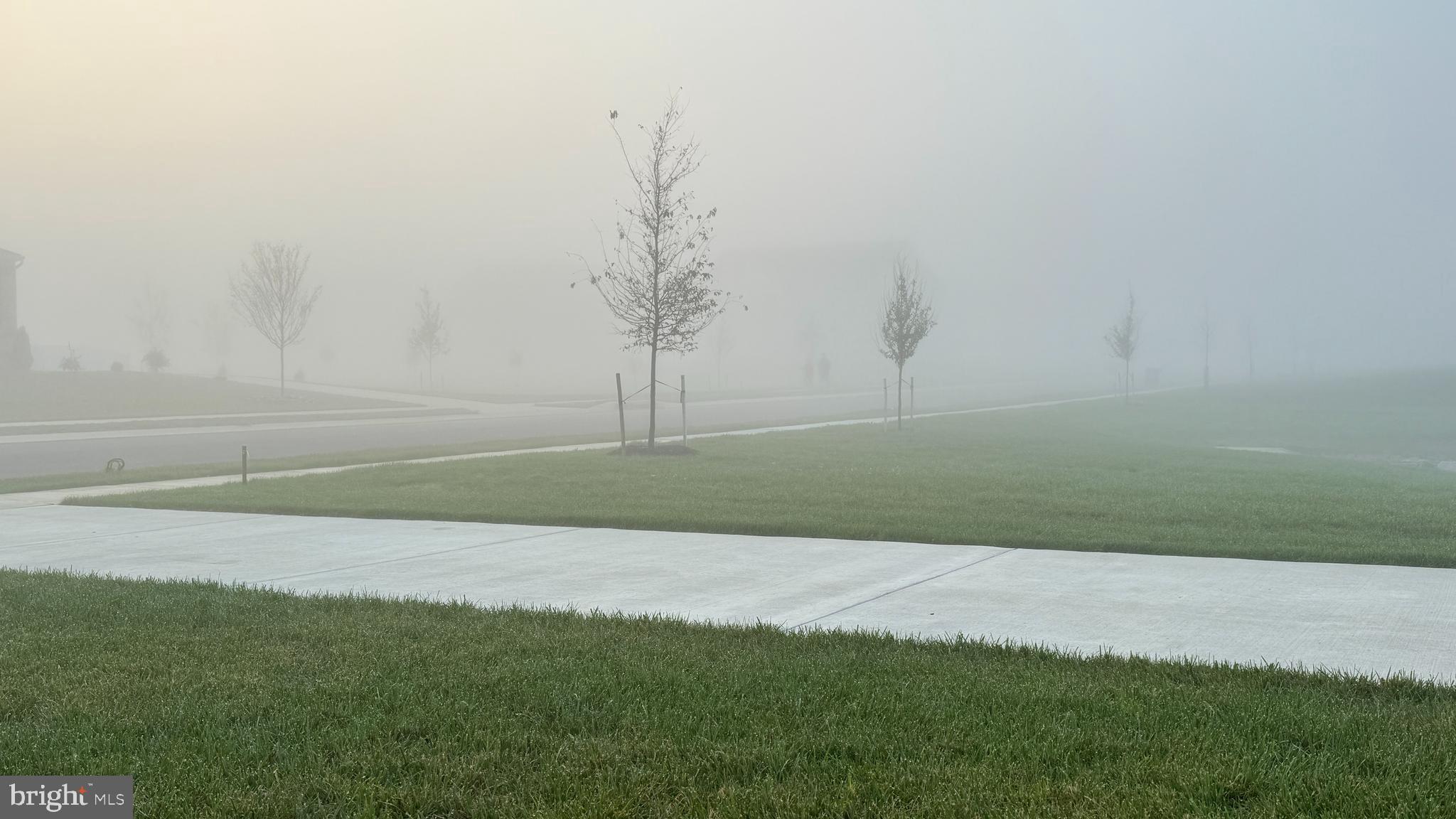 SUMMIT POINTE - Residential