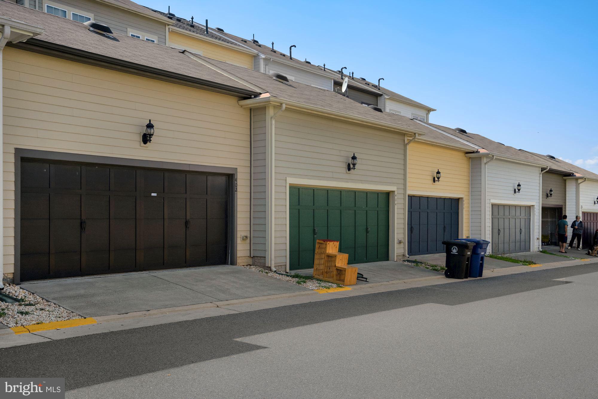 OAKLAWN - Residential