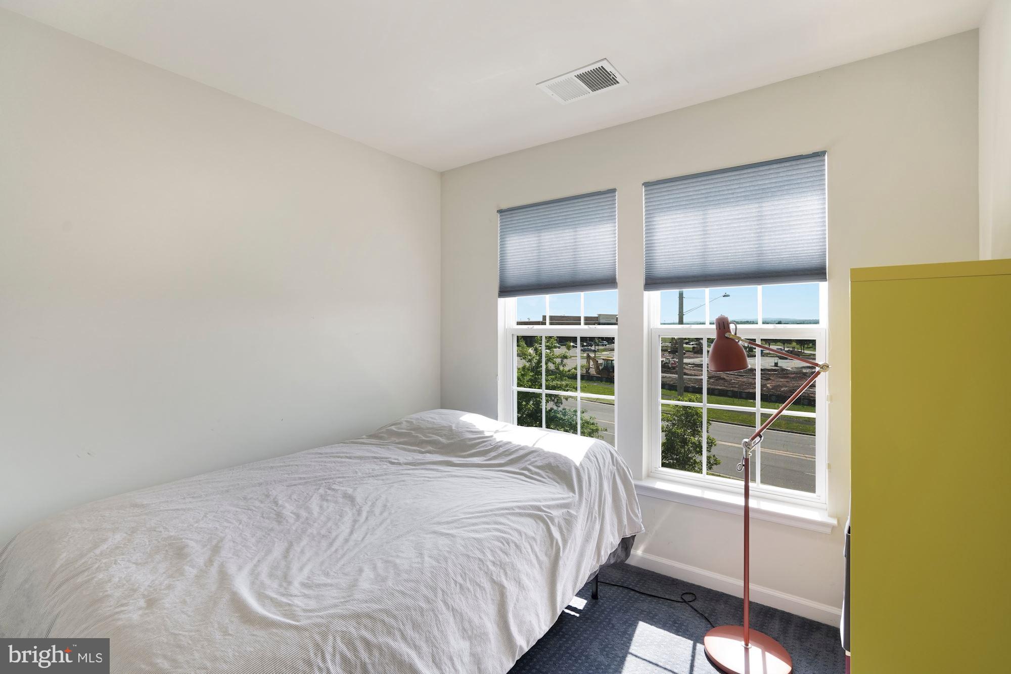 OAKLAWN - Residential